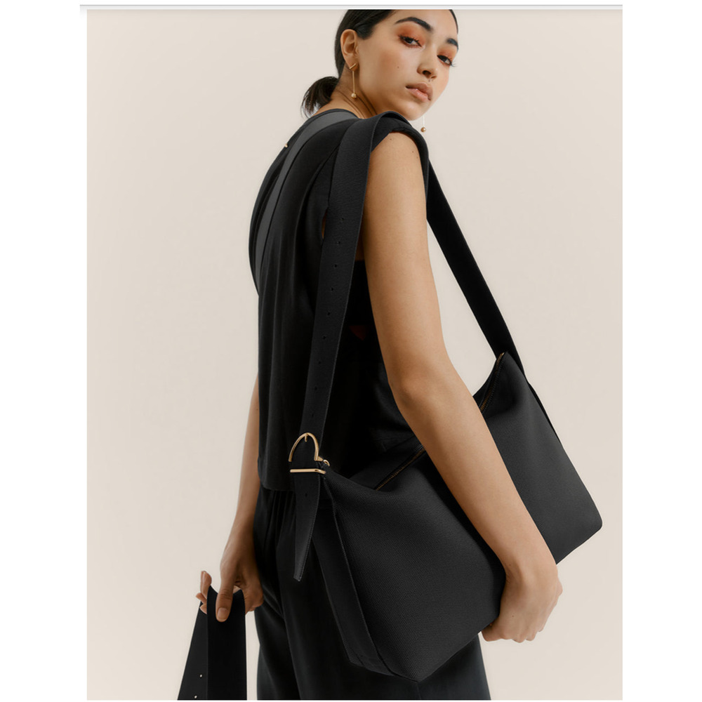 Cuyuana RECYCLED overized sling bag (PU300THRIFTY